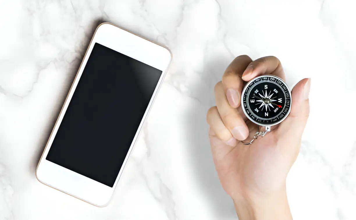 iPhone compass