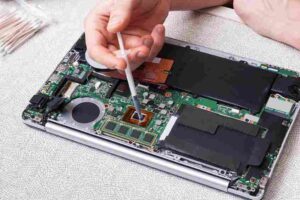 Windows 10 laptop battery